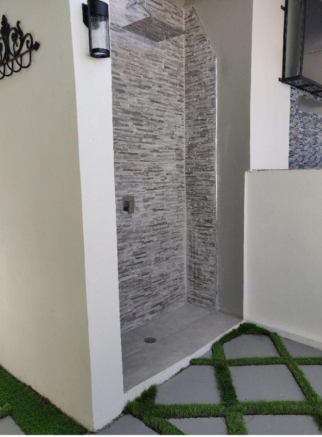 Blue Royalty Bed & Breakfast Portmore Ngoại thất bức ảnh